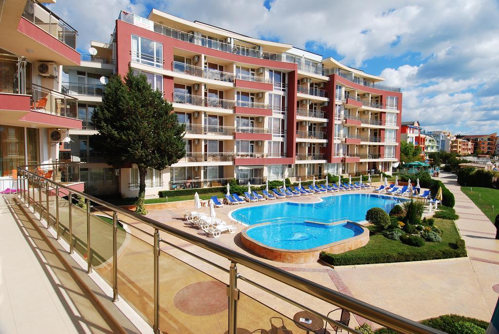 Aurelia Beach Complex 拉夫达 外观 照片